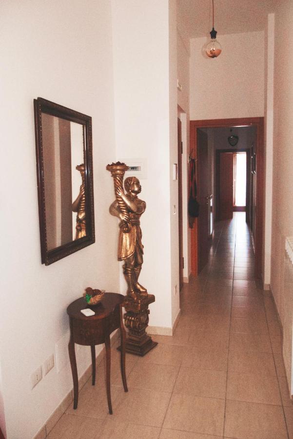 Le Ginestre Apartment Sulmona Exterior photo